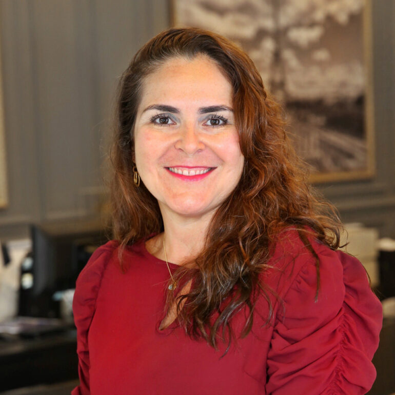 Carla Cury